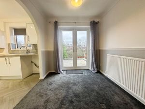 Dining Room- click for photo gallery